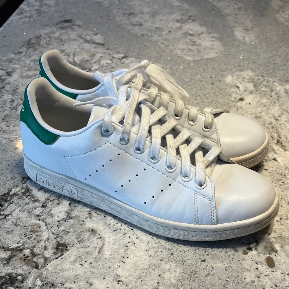 Adidas Stan Smith White Sneakers Size 6